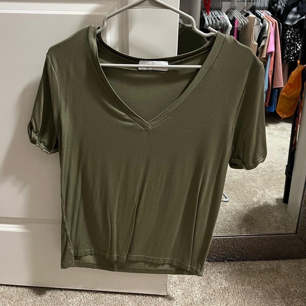 Kittenish top